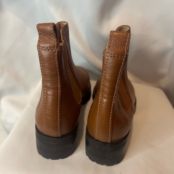 Talbots Brown Ankle Boots with Elastic Panels New - Picture 3 of 7